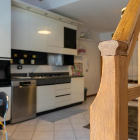Ol Vege Casa In Centro Storico Apartamento Scanzorosciate Exterior foto