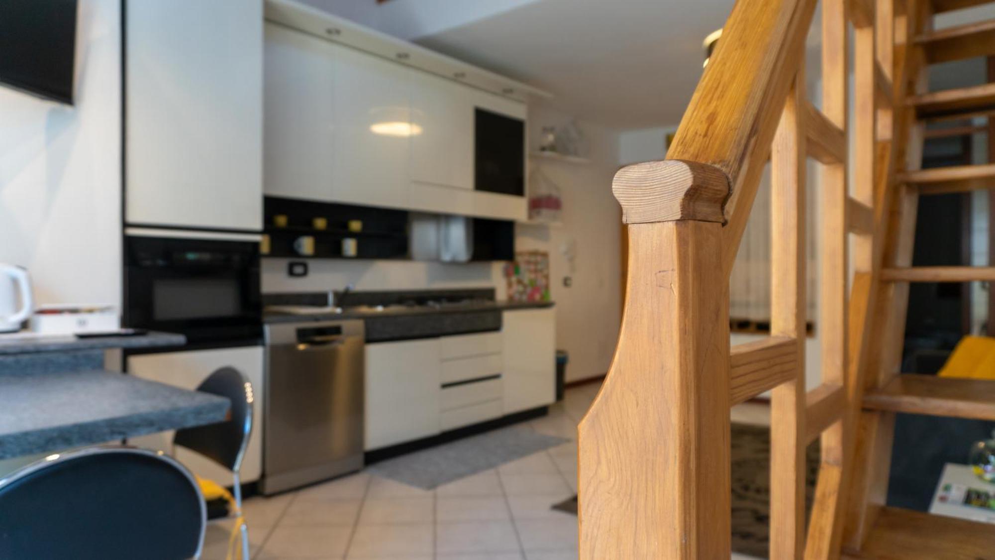 Ol Vege Casa In Centro Storico Apartamento Scanzorosciate Exterior foto